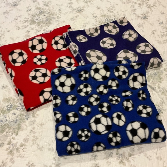 SOCCER Fleece Blanket Throw - Picture 1 of 5